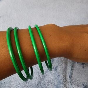 Set of 4 Green Plastic Bangles – Fresh & Vibrant